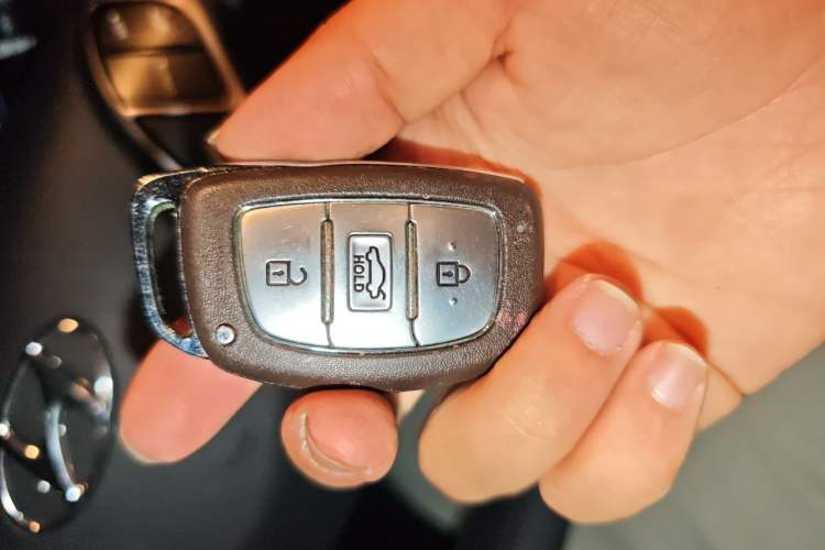 Used Hyundai Elantra (5th Generation / Langdong) 2015 1.6L Automatic Leading Model Vehicle Key