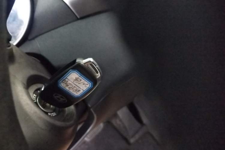 Used Hyundai Elantra (5th Generation / Langdong) 2015 1.6L Automatic Fashion Model Vehicle Key