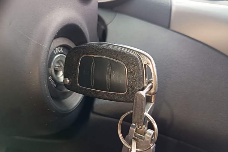 Used Hyundai Elantra (5th Generation / Langdong) 2015 1.6L Automatic Fashion Model Vehicle Key