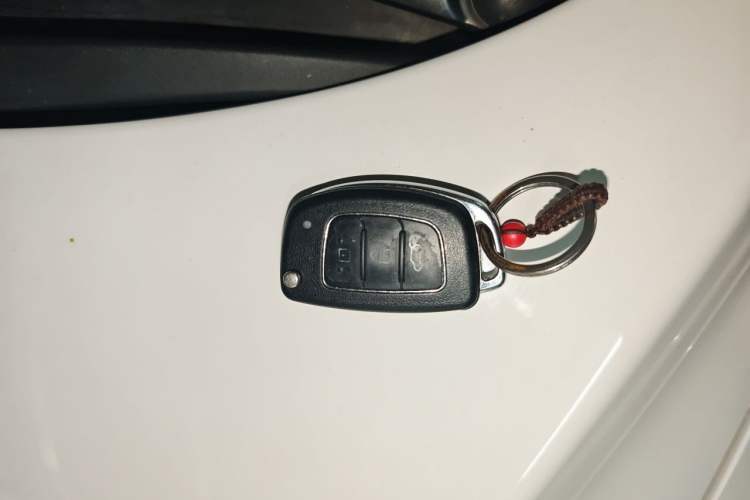 Used Hyundai Elantra (5th Generation / Langdong) 2015 1.6L Automatic Fashion Model Vehicle Key