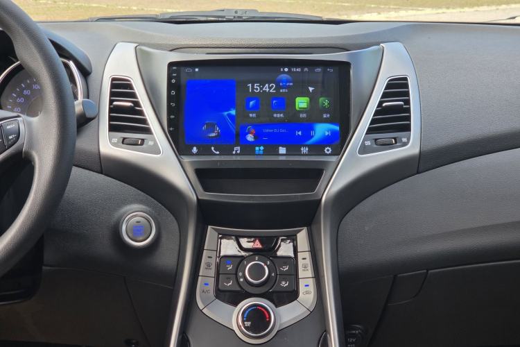Used Hyundai Elantra (5th Generation / Langdong) 2015 1.6L Automatic Leading Model Audio And AC Panel