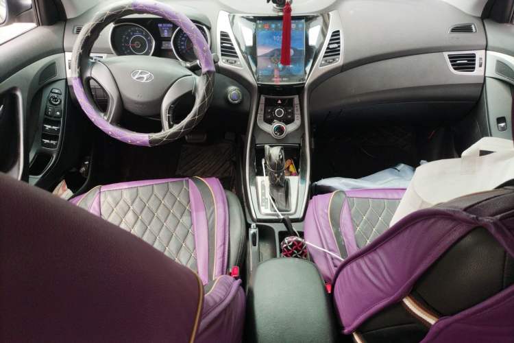 Used Hyundai Elantra (5th Generation / Langdong) 2015 1.6L Automatic Leading Model Audio And AC Panel