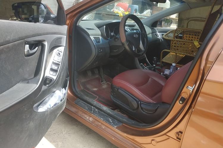Used Hyundai Elantra (5th Generation / Langdong) 2015 1.6L Manual Leading Model Driver Seat