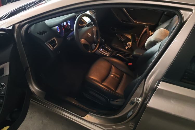 Used Hyundai Elantra (5th Generation / Langdong) 2015 1.6L Automatic Fashion Model Driver Seat