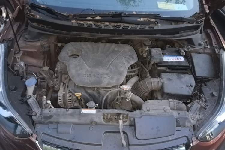 Used Hyundai Elantra (5th Generation / Langdong) 2015 1.6L Automatic Leading Model Engine Bay