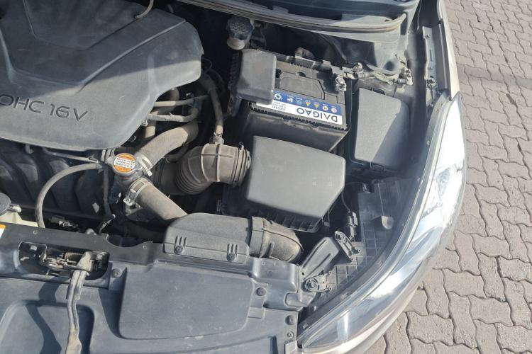 Used Hyundai Elantra (5th Generation / Langdong) 2015 1.6L Automatic Leading Model Engine Bay Left