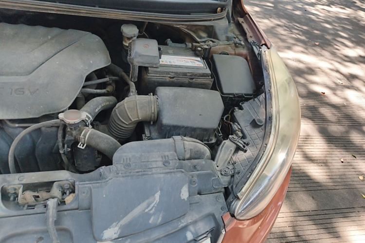 Used Hyundai Elantra (5th Generation / Langdong) 2015 1.6L Automatic Leading Model Engine Bay Left