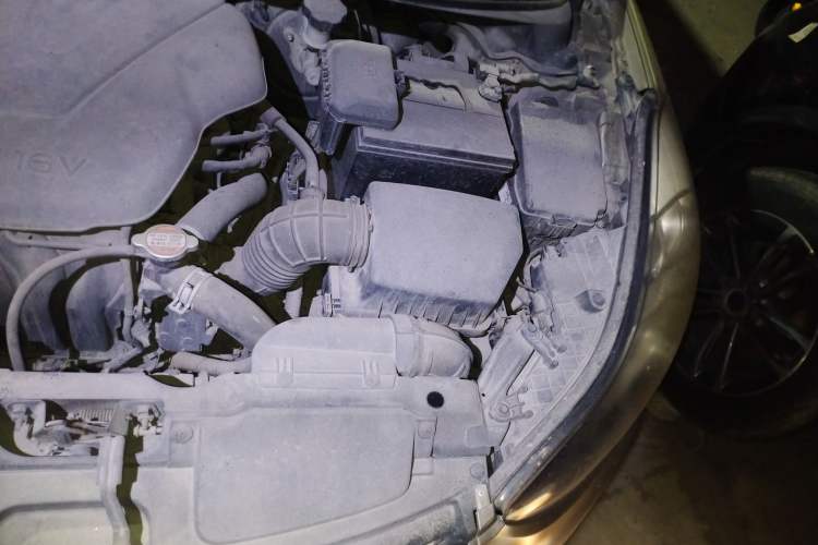 Used Hyundai Elantra (5th Generation / Langdong) 2015 1.6L Automatic Luxury Model Engine Bay Left