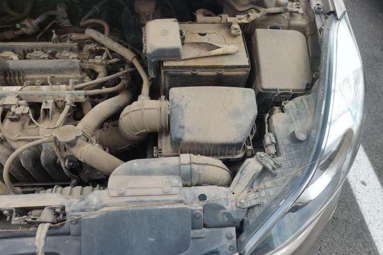 Used Hyundai Elantra (5th Generation / Langdong) 2015 1.6L Automatic Leading Model Engine Bay Left