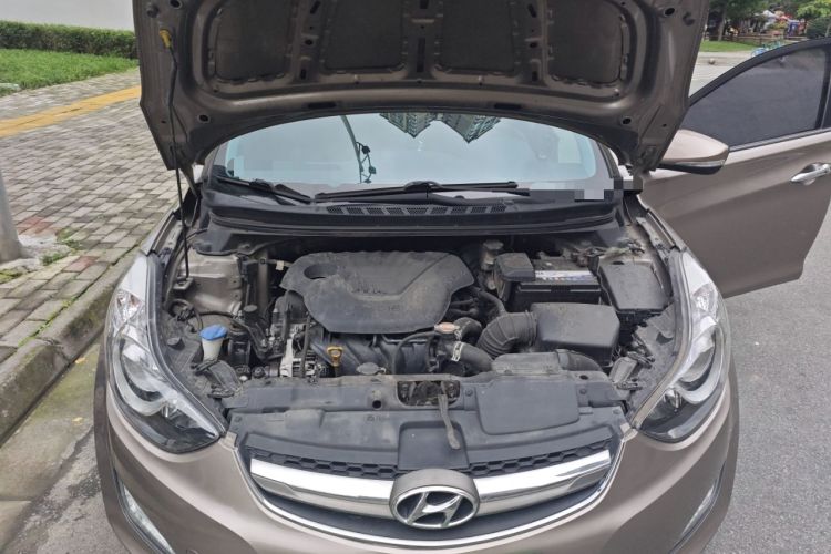Used Hyundai Elantra (5th Generation / Langdong) 2015 1.6L Manual Leading Model Engine Bay