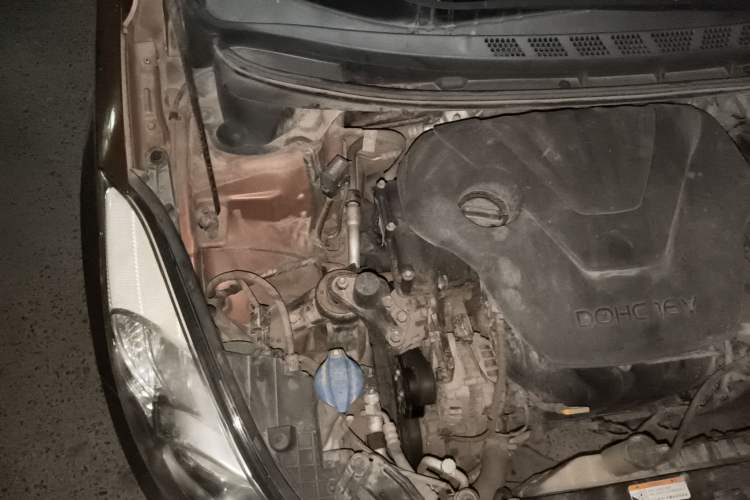 Used Hyundai Elantra (5th Generation / Langdong) 2015 1.6L Automatic Leading Model Engine Bay Right