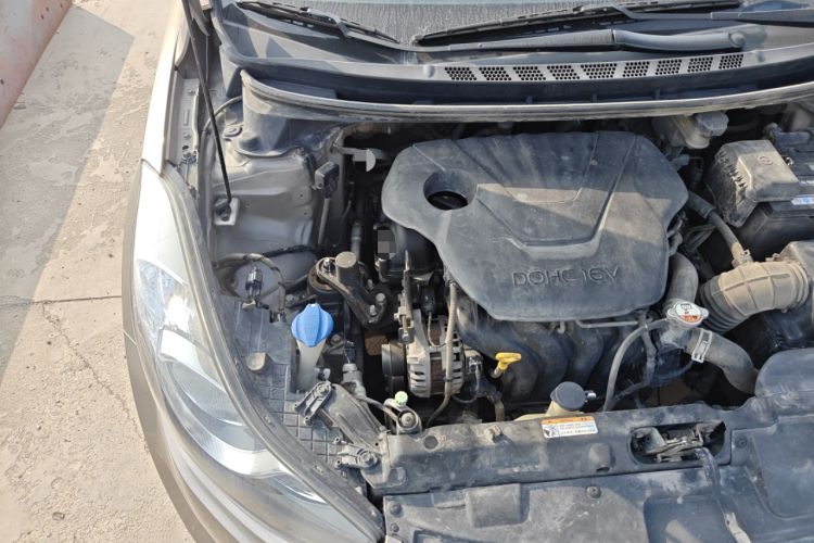 Used Hyundai Elantra (5th Generation / Langdong) 2015 1.6L Manual Leading Model Engine Bay Right