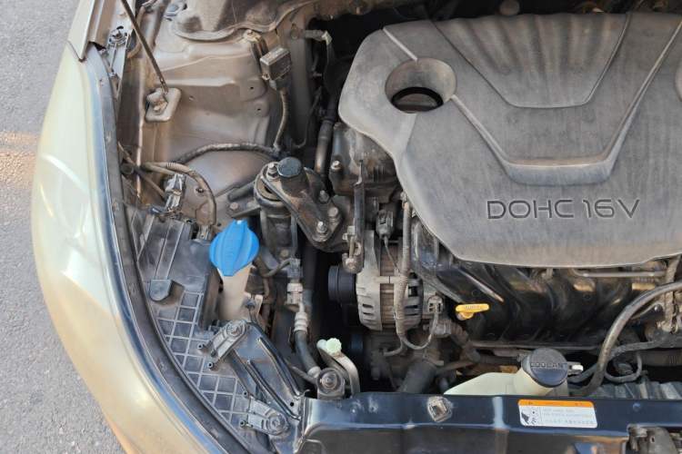 Used Hyundai Elantra (5th Generation / Langdong) 2015 1.6L Automatic Leading Model Engine Bay Right
