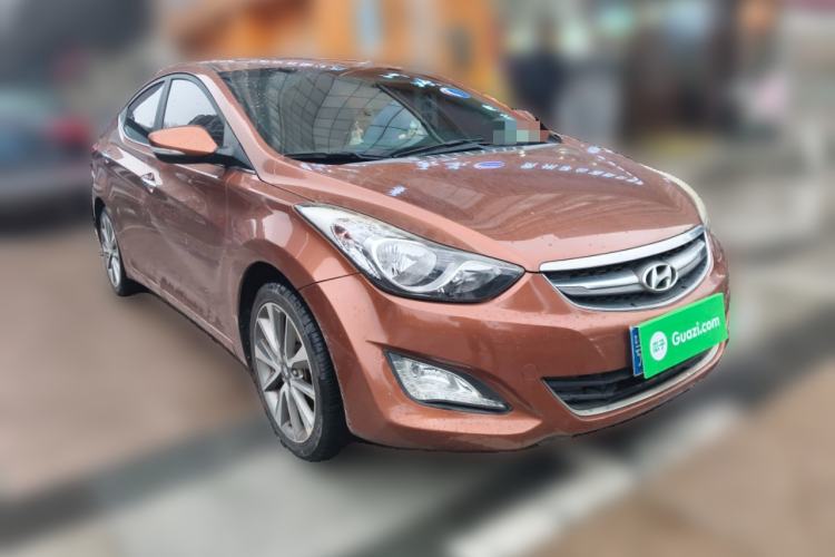 Used Hyundai Elantra (5th Generation / Langdong) 2015 1.6L Automatic Leading Model Front Right 45 Deg