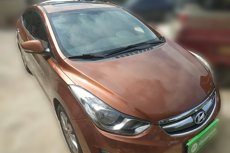 Used Hyundai Elantra (5th Generation / Langdong) 2015 1.6L Manual Leading Model Front Right 45 Deg