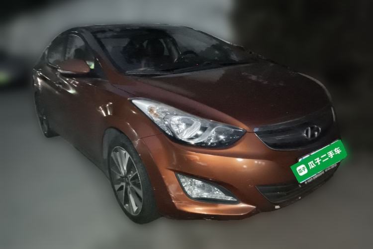 Used Hyundai Elantra (5th Generation / Langdong) 2015 1.6L Automatic Leading Model Front Right 45 Deg