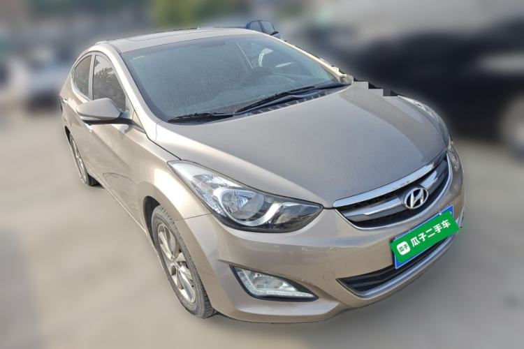 Used Hyundai Elantra (5th Generation / Langdong) 2015 1.6L Manual Leading Model Front Right 45 Deg