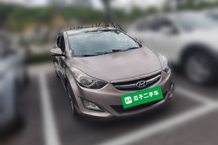 Used Hyundai Elantra (5th Generation / Langdong) 2015 1.6L Automatic Leading Model Front Right 45 Deg
