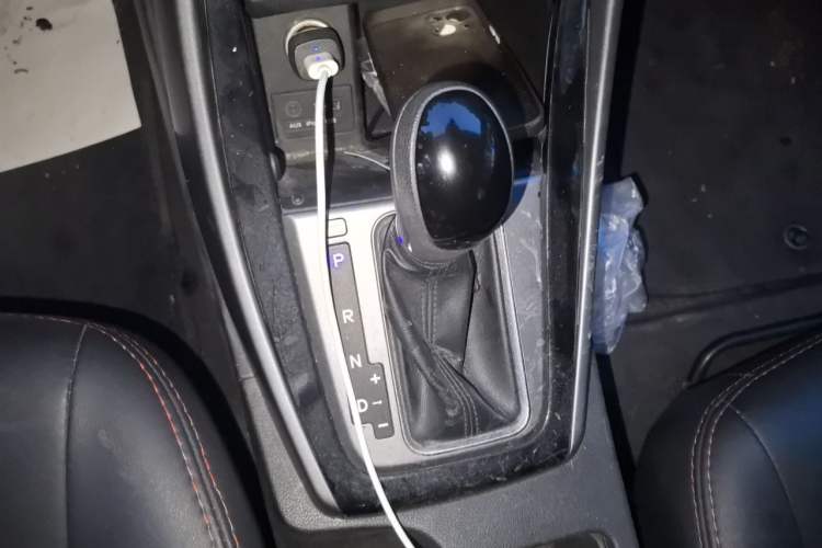 Used Hyundai Elantra (5th Generation / Langdong) 2015 1.6L Automatic Leading Model Gear Lever