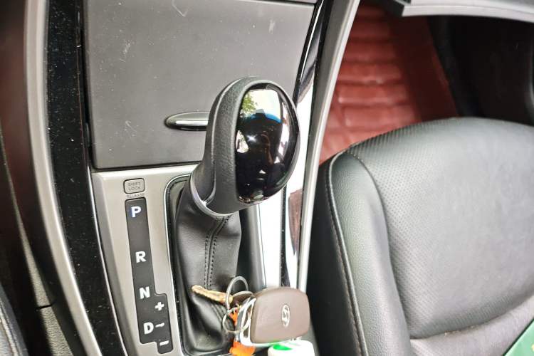 Used Hyundai Elantra (5th Generation / Langdong) 2015 1.6L Automatic Luxury Model Gear Lever