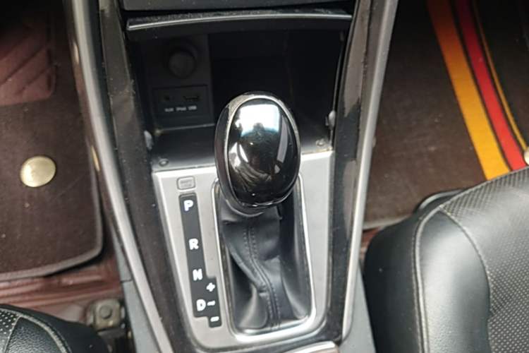 Used Hyundai Elantra (5th Generation / Langdong) 2015 1.6L Automatic Luxury Model Gear Lever