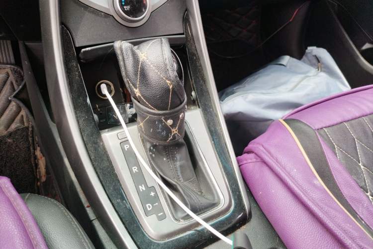 Used Hyundai Elantra (5th Generation / Langdong) 2015 1.6L Automatic Leading Model Gear Lever