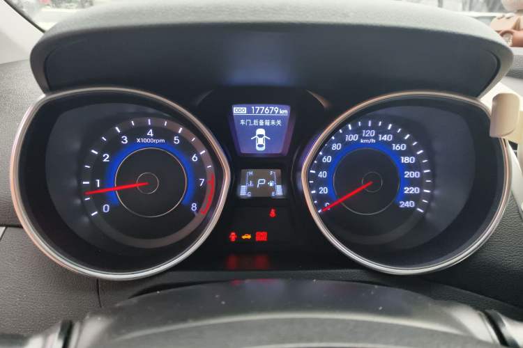 Used Hyundai Elantra (5th Generation / Langdong) 2015 1.6L Automatic Leading Model Instrument Cluster
