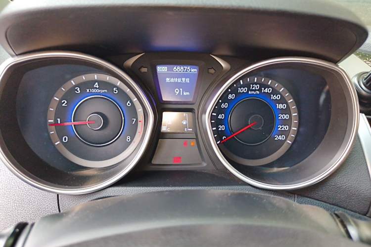 Used Hyundai Elantra (5th Generation / Langdong) 2015 1.6L Manual Leading Model Instrument Cluster