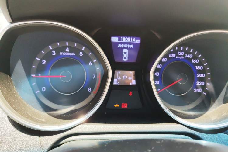 Used Hyundai Elantra (5th Generation / Langdong) 2015 1.6L Automatic Leading Model Instrument Cluster