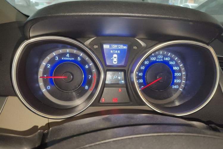 Used Hyundai Elantra (5th Generation / Langdong) 2015 1.6L Automatic Leading Model Instrument Cluster