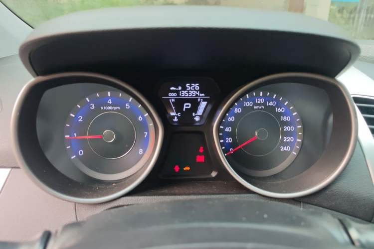 Used Hyundai Elantra (5th Generation / Langdong) 2015 1.6L Automatic Fashion Model Instrument Cluster