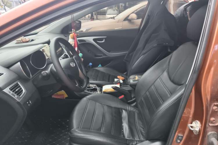 Used Hyundai Elantra (5th Generation / Langdong) 2015 1.6L Automatic Leading Model Left Front Seat