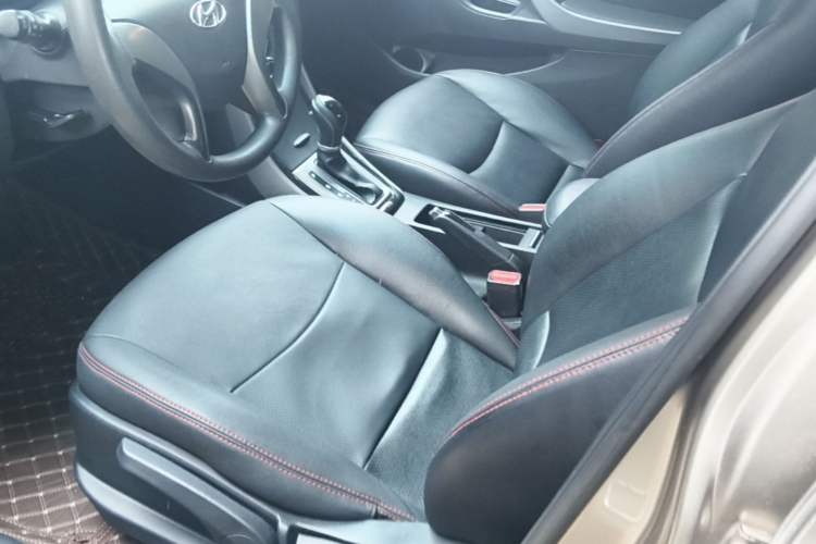 Used Hyundai Elantra (5th Generation / Langdong) 2015 1.6L Automatic Leading Model Left Front Seat