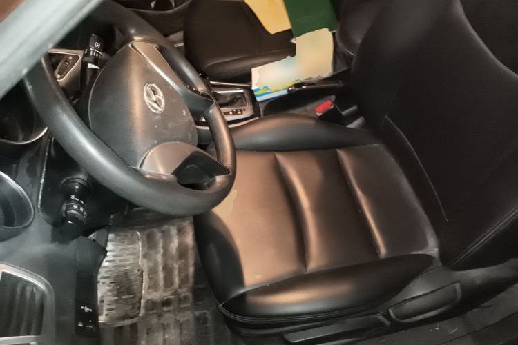 Used Hyundai Elantra (5th Generation / Langdong) 2015 1.6L Automatic Leading Model Left Front Seat