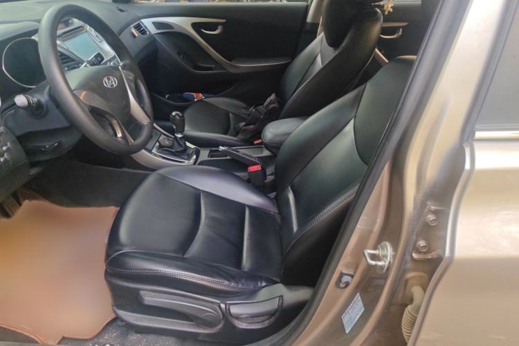 Used Hyundai Elantra (5th Generation / Langdong) 2015 1.6L Manual Leading Model Left Front Seat