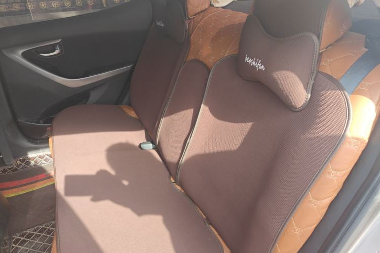 Used Hyundai Elantra (5th Generation / Langdong) 2015 1.6L Automatic Leading Model Left Rear Seat