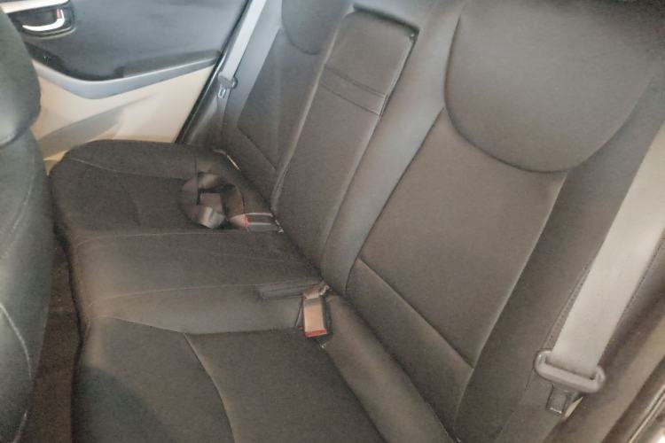 Used Hyundai Elantra (5th Generation / Langdong) 2015 1.6L Automatic Leading Model Left Rear Seat