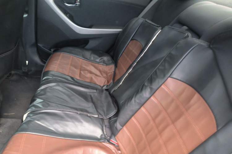 Used Hyundai Elantra (5th Generation / Langdong) 2015 1.6L Manual Leading Model Left Rear Seat