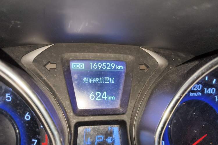 Used Hyundai Elantra (5th Generation / Langdong) 2015 1.6L Automatic Leading Model Odometer Close Up