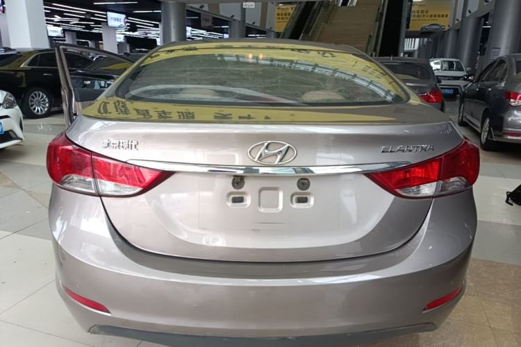 Used Hyundai Elantra (5th Generation / Langdong) 2015 1.6L Automatic Fashion Model Rear