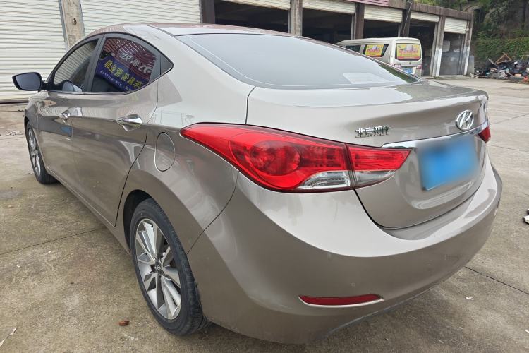 Used Hyundai Elantra (5th Generation / Langdong) 2015 1.6L Automatic Leading Model Rear Left 45 Deg