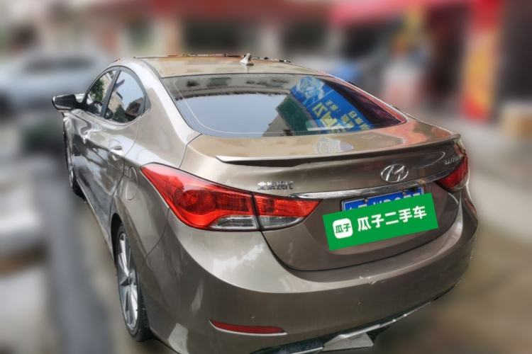 Used Hyundai Elantra (5th Generation / Langdong) 2015 1.6L Automatic Leading Model Rear Left 45 Deg