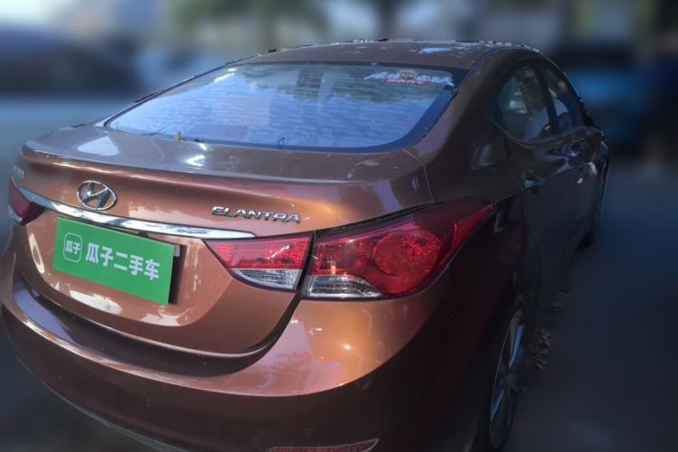 Used Hyundai Elantra (5th Generation / Langdong) 2015 1.6L Automatic Leading Model Rear Right 45 Deg