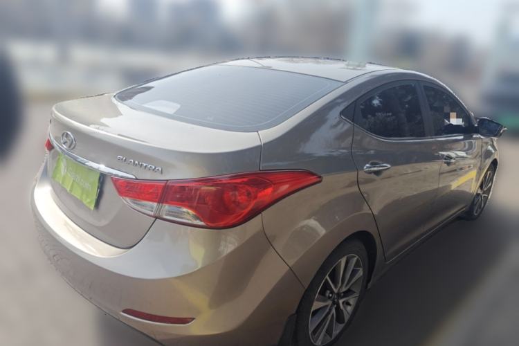 Used Hyundai Elantra (5th Generation / Langdong) 2015 1.6L Automatic Leading Model Rear Right 45 Deg