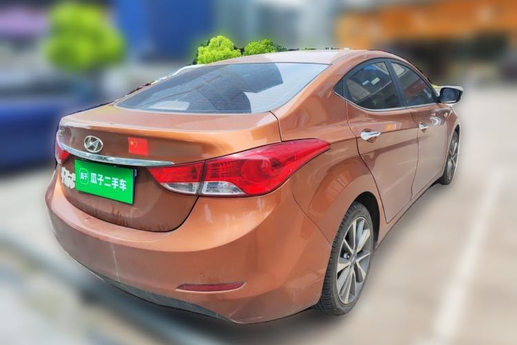 Used Hyundai Elantra (5th Generation / Langdong) 2015 1.6L Automatic Leading Model Rear Right 45 Deg