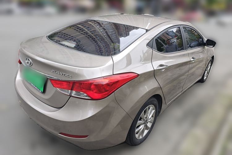 Used Hyundai Elantra (5th Generation / Langdong) 2015 1.6L Manual Leading Model Rear Right 45 Deg