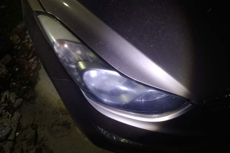 Used Hyundai Elantra (5th Generation / Langdong) 2015 1.6L Automatic Luxury Model Right Front Headlight