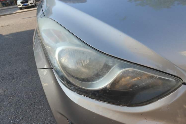 Used Hyundai Elantra (5th Generation / Langdong) 2015 1.6L Automatic Leading Model Right Front Headlight