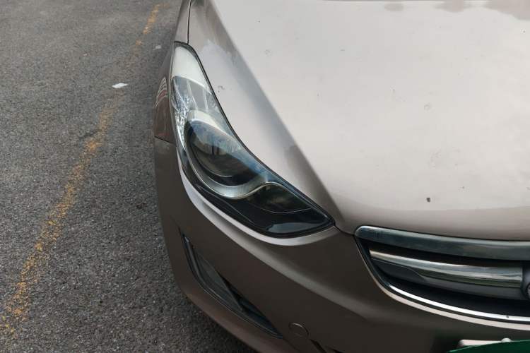 Used Hyundai Elantra (5th Generation / Langdong) 2015 1.6L Automatic Fashion Model Right Front Headlight