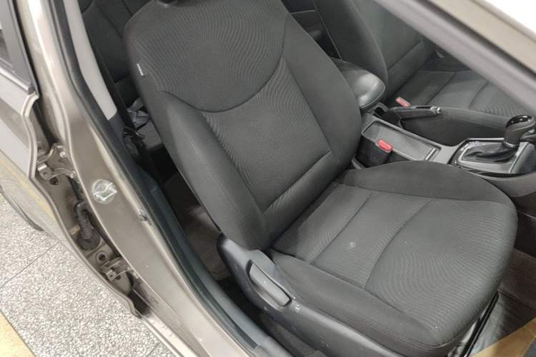 Used Hyundai Elantra (5th Generation / Langdong) 2015 1.6L Automatic Leading Model Right Front Seat